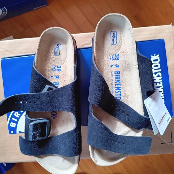 Birkenstock Shoes - *PD* New Birkenstock Arizona Soft Footbed Suede Leather, size 7 - 7 1/2 (38)